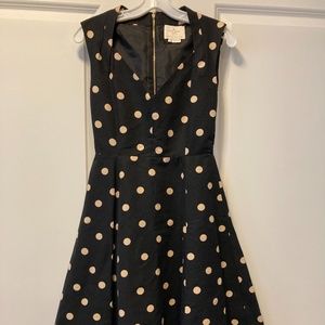 Kate spade black polka dots size 4